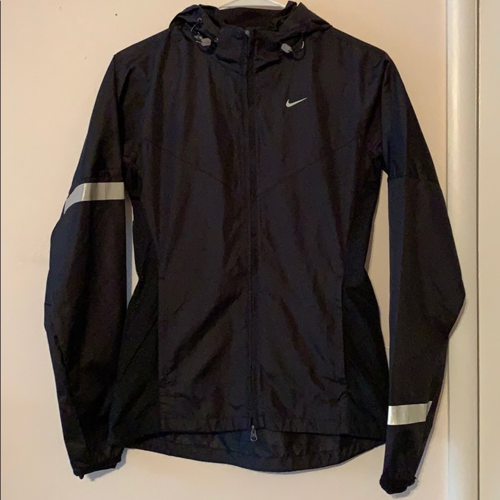 Nike women’s running jacket
